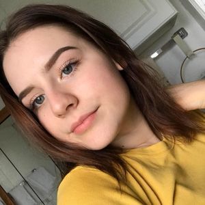 Meet your Posher, Isabella